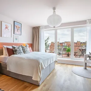 Turnkey I Letna Park Apartment Prague